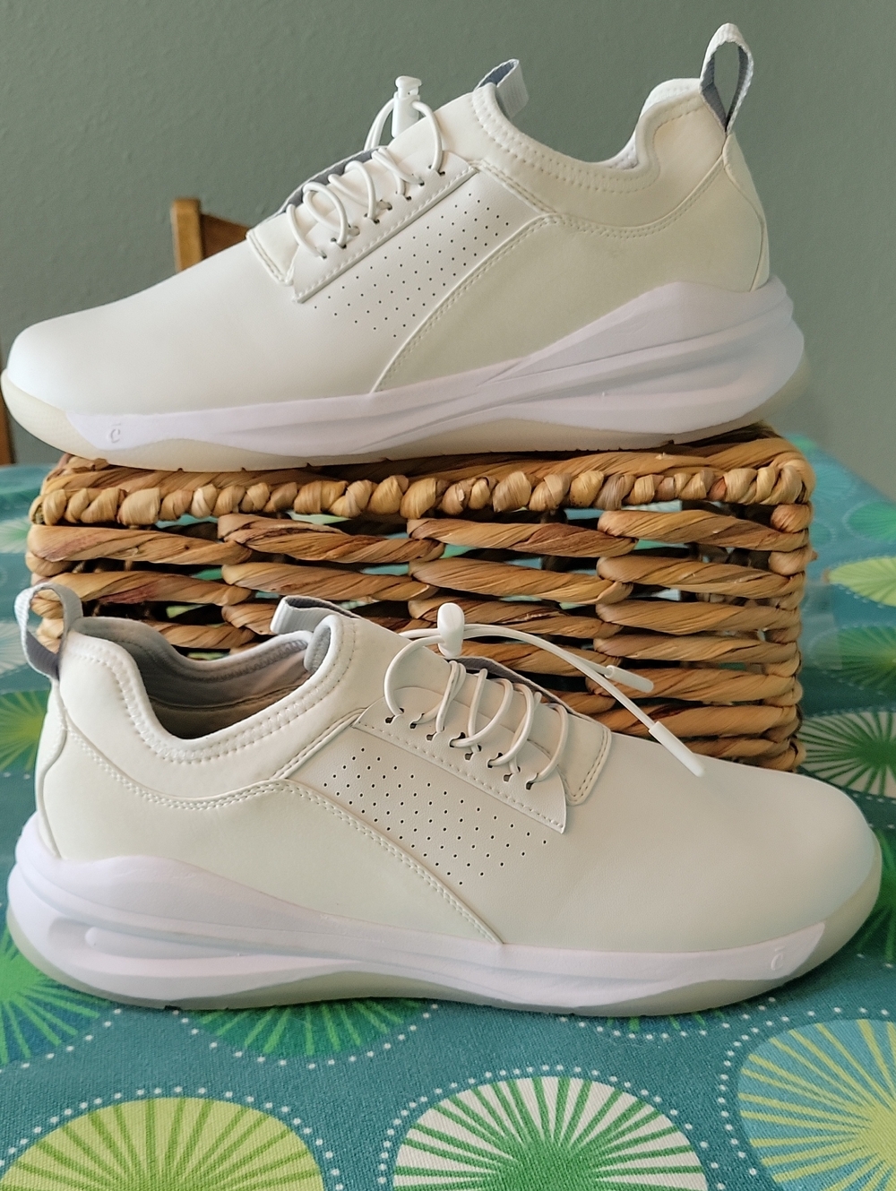 Clove Classic Brilliant White Sneakers‎ Shoes Women's 12.5 Men's 11